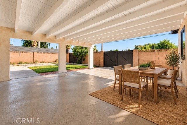 21001 Gault Street photo 25