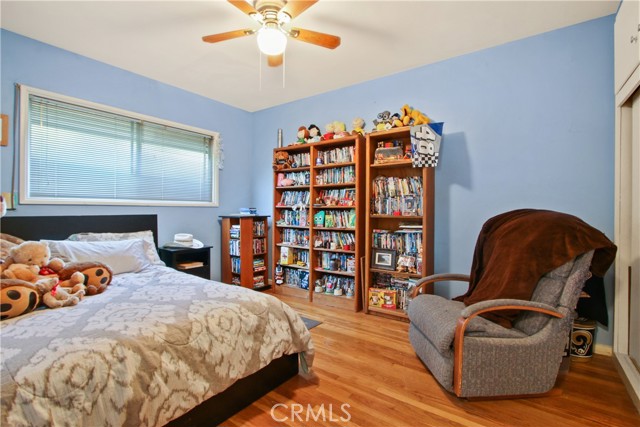 10757 Mountair Avenue photo 8