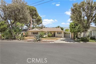 12209 Vose Street photo 8