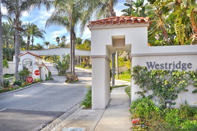 Photo of 23918 Park Granada, Calabasas, CA 91302