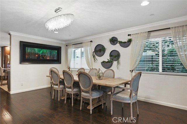 4720 Vesper Avenue photo 7