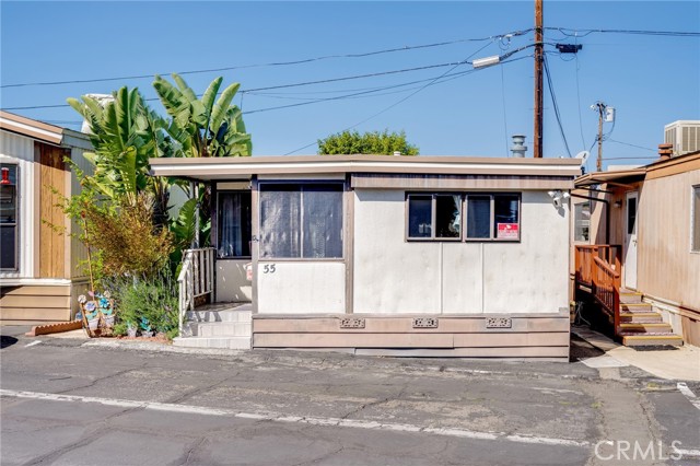 8100 Foothill Boulevard, 55 photo 4