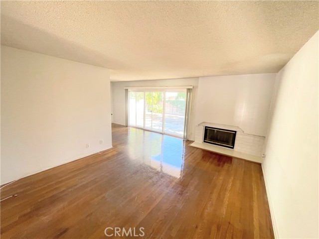 6432 Penfield Avenue photo 6