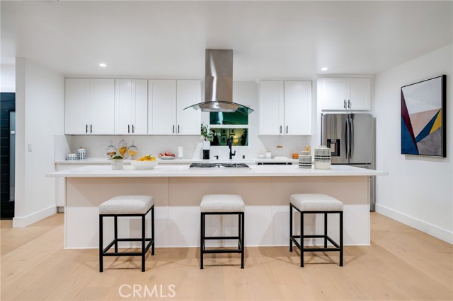 17048 Sherman Way photo 5