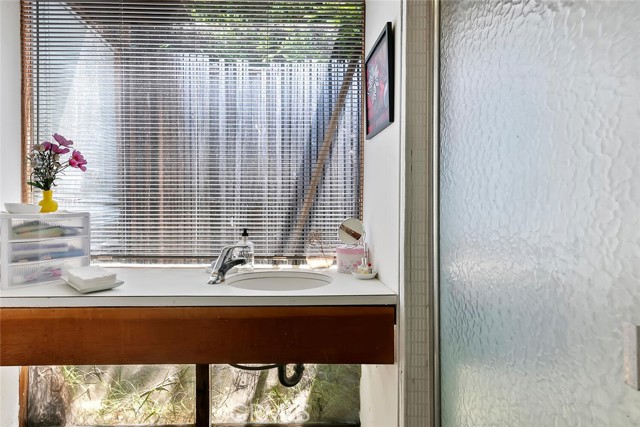 640 33rd Street, Manhattan Beach, California 90266, 4 Bedrooms Bedrooms, ,3 BathroomsBathrooms,Residential,Sold,33rd,SR22170320