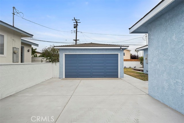 2804 Spreckels Lane, Redondo Beach, California 90278, 3 Bedrooms Bedrooms, ,2 BathroomsBathrooms,Residential,Sold,Spreckels,SR22112811