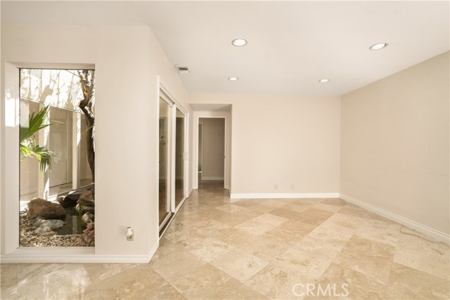 825 Shadow Lake Drive photo 5
