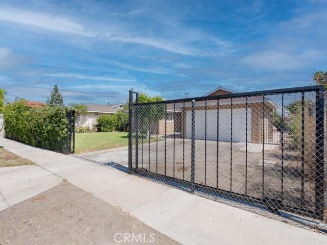 14168 Claretta Street photo 6