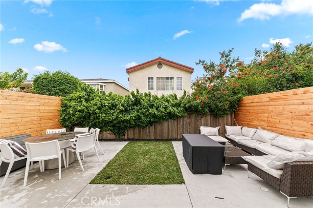 1743 Van Horne Lane, Redondo Beach, California 90278, 3 Bedrooms Bedrooms, ,4 BathroomsBathrooms,Residential,Sold,Van Horne,SR22123409