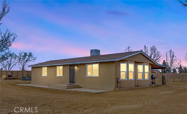 Detail Gallery Image 1 of 1 For 4458 Dobbs Rd, Rosamond,  CA 93501 - 3 Beds | 2 Baths
