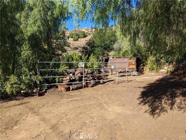 108 SARALYNN Lane photo 2