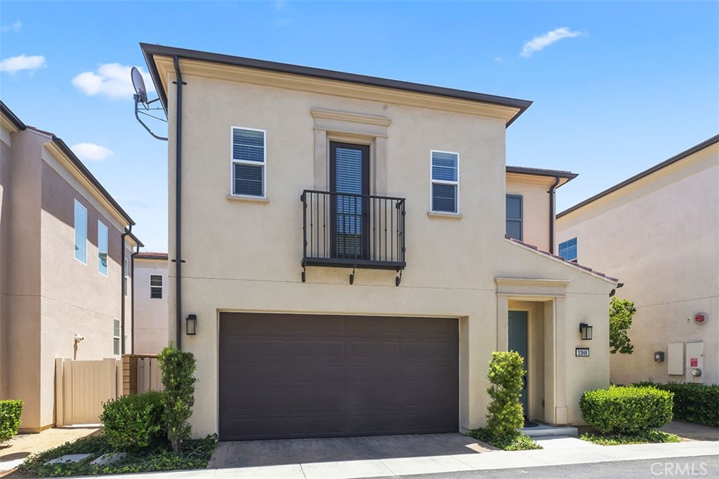 21948 Moveo Drive
