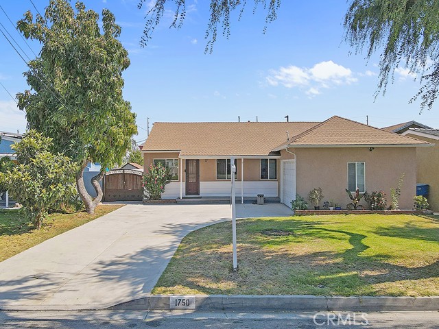 1750 Laguna Dr, La Habra, CA 90631