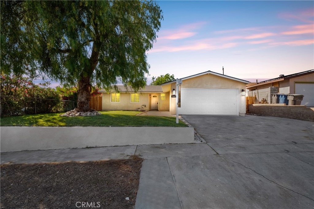 18547 Delight Street, Canyon Country, CA 91351