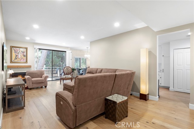 13331 Moorpark Street, 131 photo 2