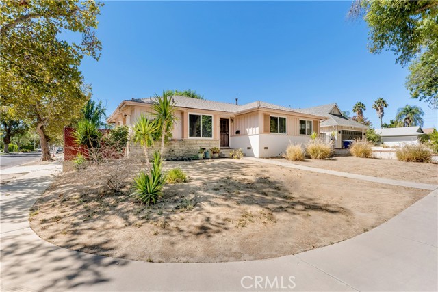 22700 Criswell Street photo 1