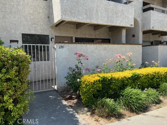 Image 2 for 25035 Peachland Ave #174, Newhall, CA 91321