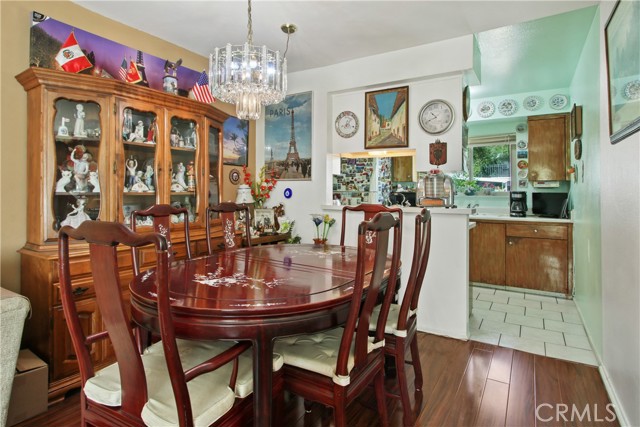 22050 Calvert Street, 5 photo 6