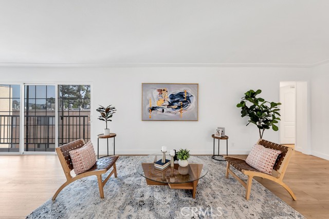 5050 Coldwater Canyon Avenue, 2 photo 6