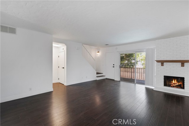 10215 Variel Avenue #8, Chatsworth, CA, 91311 10215 Variel Avenue #8, Chatsworth, CA, 91311