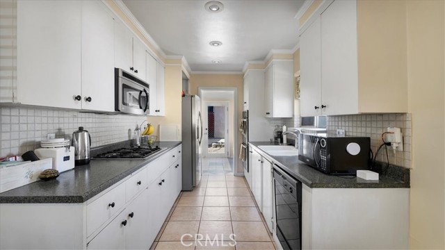 6839 Bothwell Road photo 7