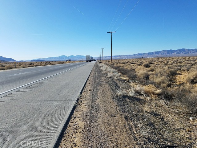 100 On Highway 58, Mojave, California 93501, ,Land,For Sale,100 On Highway 58,CRSR21165455