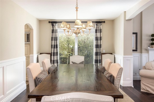 5766 Willowtree Drive photo 8