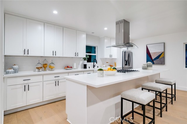 17048 Sherman Way photo 2