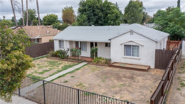 6923 Tampa Avenue photo 3
