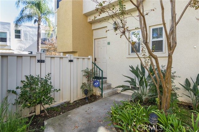 5455 Sylmar Avenue, 1003 photo 3