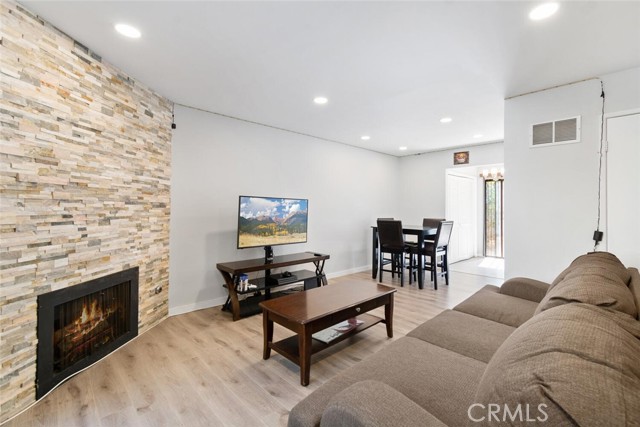 13540 Hubbard Street, 29 photo 3