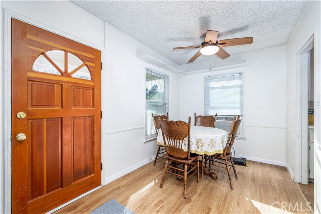 17251 Kittridge Street photo 7