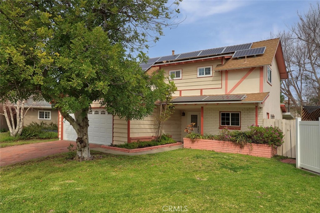 21421 Minnehaha Street, Chatsworth, CA 91311