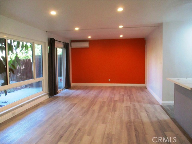 6000 Coldwater Canyon Boulevard, 11 photo 2