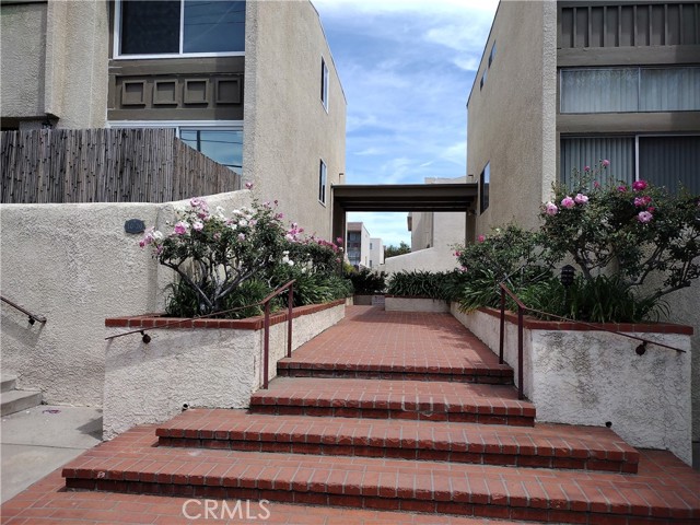 MLS# SR23066287