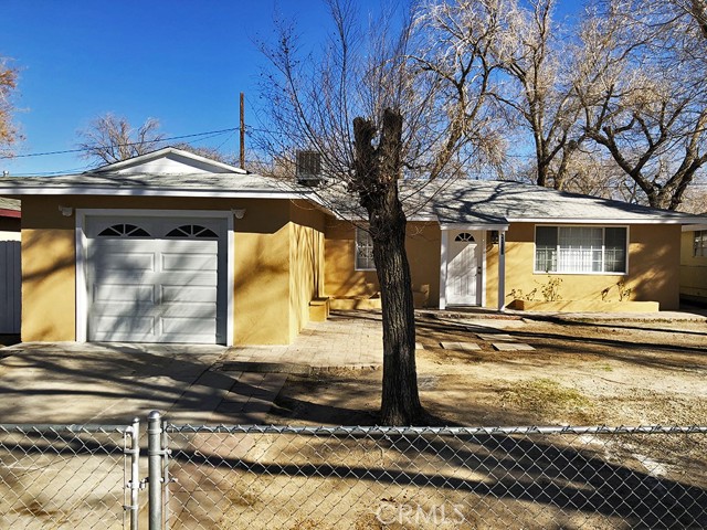 Image 3 of 26 For 45320 Kingtree Avenue