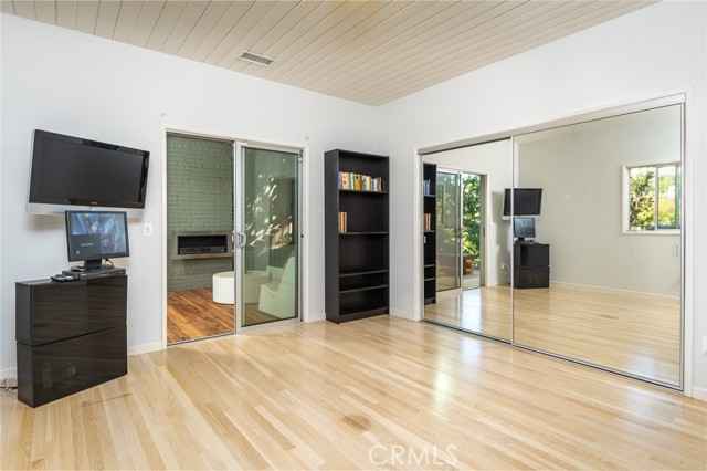 19d78b95 5917 451f A622 7aa1bda451e8