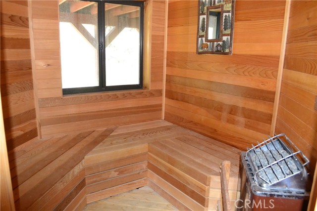 Detail Gallery Image 40 of 52 For 14001 Yellowstone Dr, Pine Mountain Club,  CA 93225 - 3 Beds | 3/1 Baths
