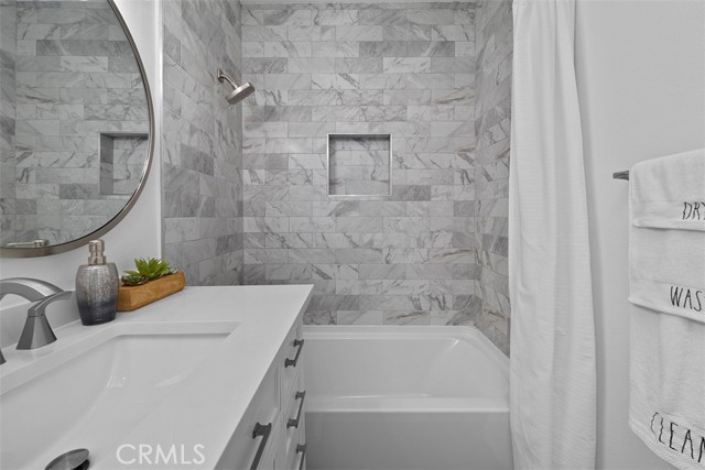 2804 Spreckels Lane, Redondo Beach, California 90278, 3 Bedrooms Bedrooms, ,2 BathroomsBathrooms,Residential,Sold,Spreckels,SR22112811