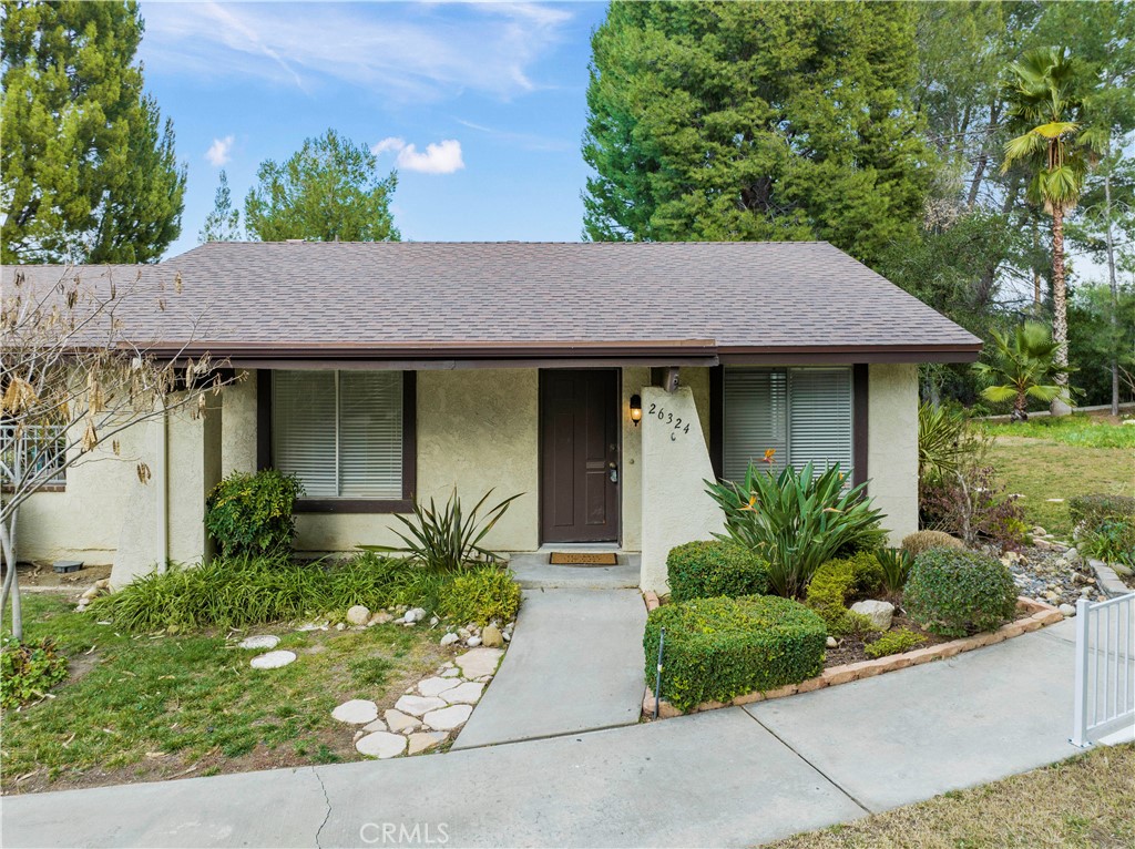 26324 Oak Highland Drive C, Newhall, CA 91321