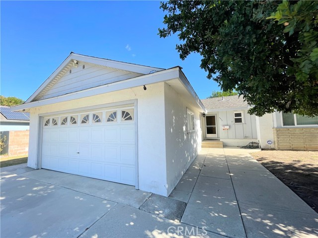 6432 Penfield Avenue photo 2