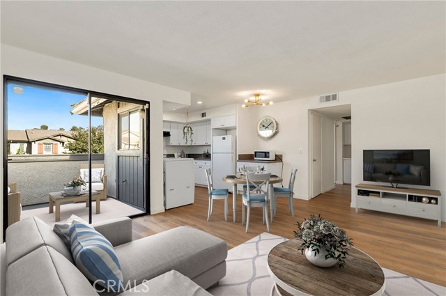 150 Majestic Court, 1010 photo 1
