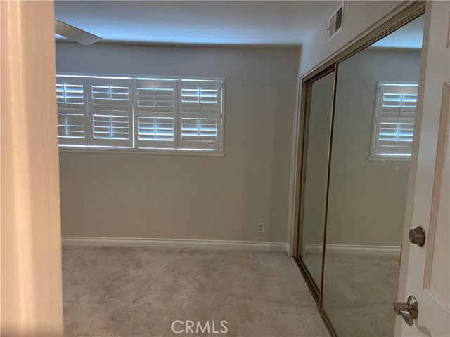 22103 Oxnard Street photo 8