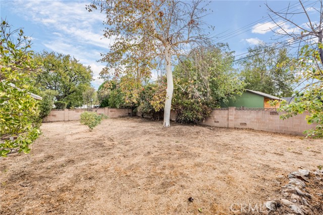 22128 Burton Street photo 2
