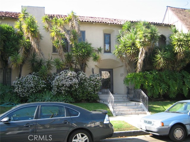 327 N Sycamore Ave, Los Angeles, CA 90036