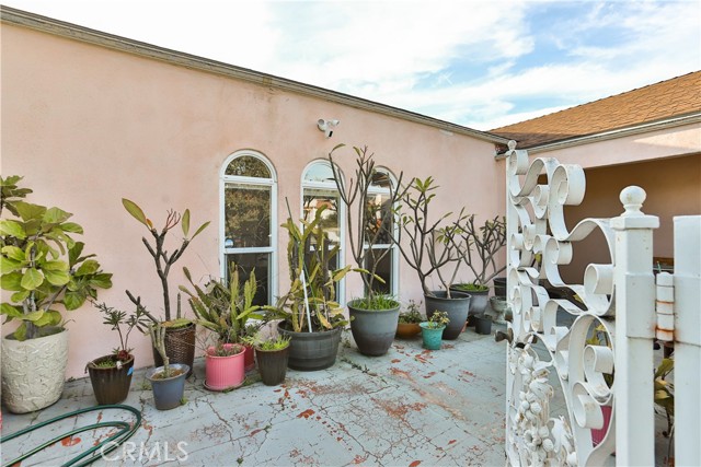 Image 3 for 1059 S St Andrews Pl, Los Angeles, CA 90019