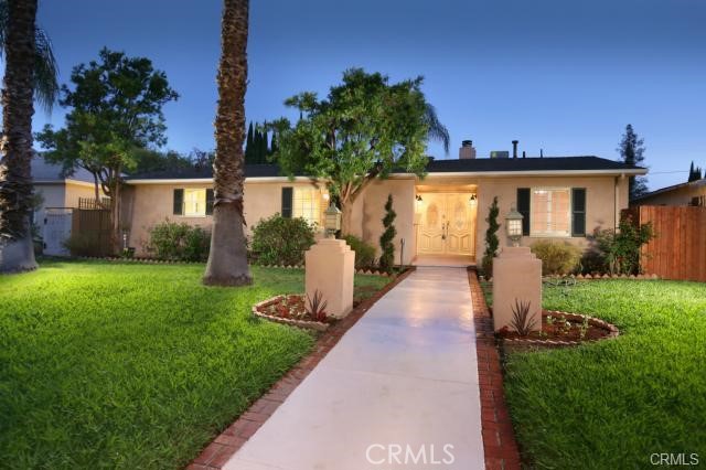 Photo of 15718 Magnolia Boulevard, Encino, CA 91436
