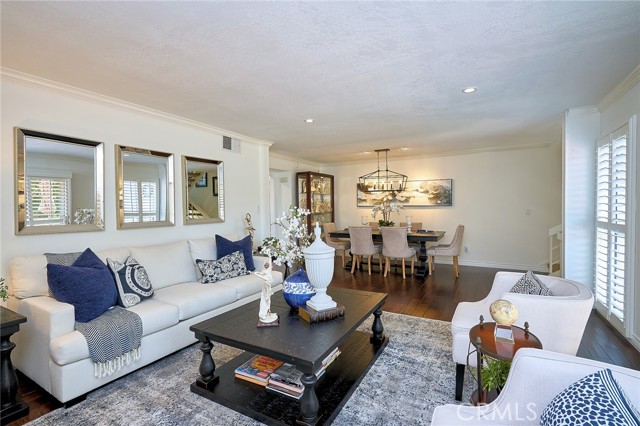 5319 Coldwater Canyon Avenue, F photo 5