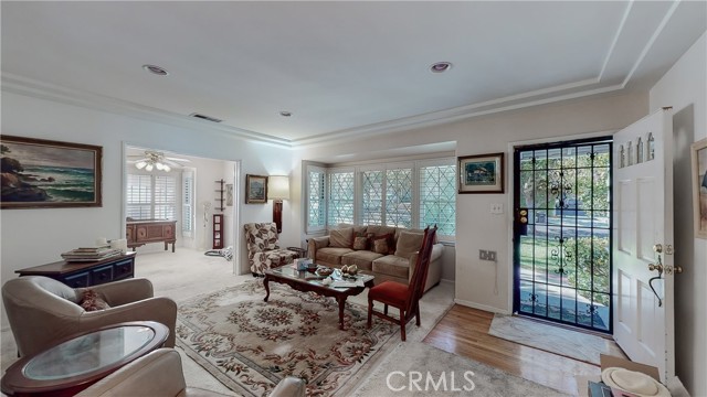 4140 Sunnyslope Avenue photo 3