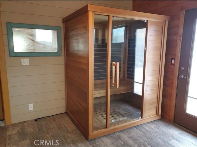 Sunroom sauna